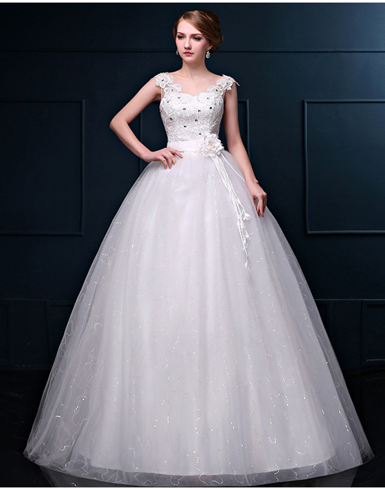 WDDH1633   Long Trails Wedding Dresses